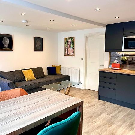Smart/ Modern One Bedroom Flat เพอร์ลีย์ ภายนอก รูปภาพ